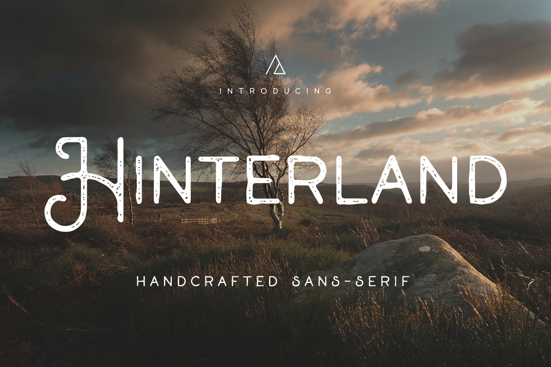 Hinterland font preview image #1