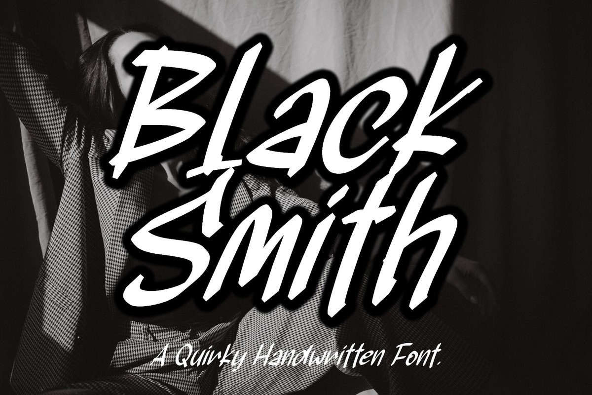 Black Smith Font